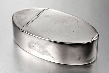 Cape Silver Snuff Box - Daniel Beets