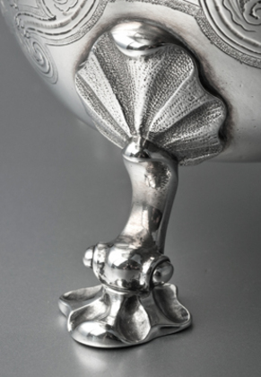 Early Georgian Rococo Sterling Silver Sauce Boat - Richard Pargeter, Alleyn Family Crest, Lidsel Family