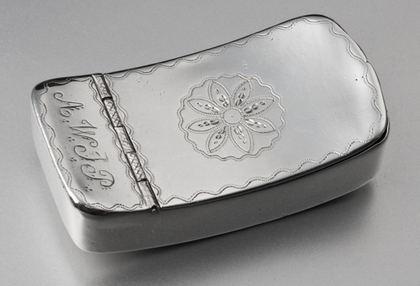 Cape Silver Convex Snuff Box - Johannes Combrink