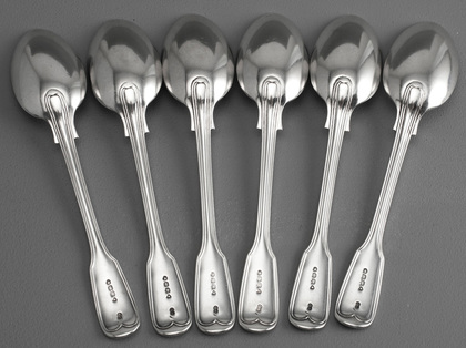 Victorian Silver Fiddle & Thread Pattern Teaspoons - Chawner & Co