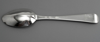 Early Irish Silver Rat Tail Hanoverian Tablespoon - Esther Forbes, 1729, MacDowell Family Crest