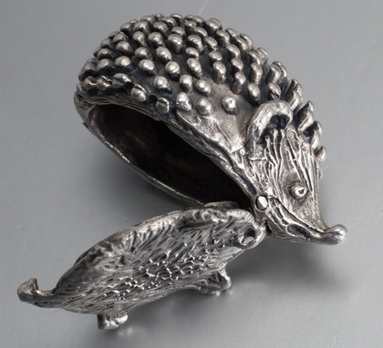 German Sterling Silver Hedgehog Pillbox