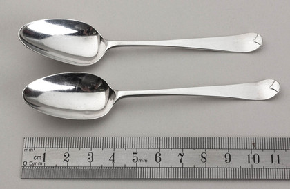 Prince of Wales' Feathers Back Hanoverian silver teaspoons (Pair)