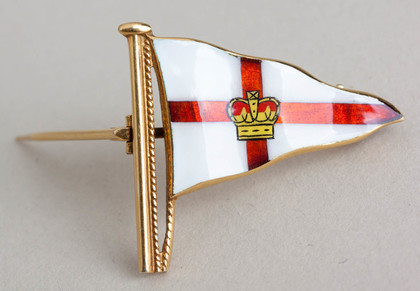 Antique Royal Yacht Squadron 9CT Gold and Enamel Burgee Brooch 