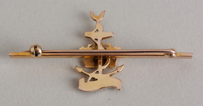 W.R.N.S. Gold and Enamel Sweetheart Brooch - WW II , Wrens