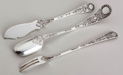 Antique Silver Cased Stilton Scoop, Pickle Fork and Butterknife - Venetian/Italian Pattern