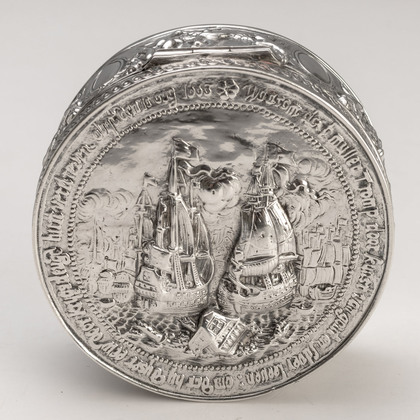 Hanau Silver Circular Box - Admiral Tromp Battle of Texel