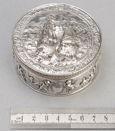 Hanau Silver Circular Box - Admiral Tromp Battle of Texel