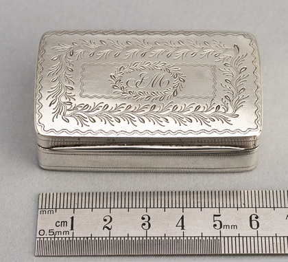 Cape Silver Engraved Snuff Box - Richard Vippond, or Johan Vos?